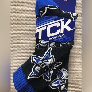 NWT - TCK Performance Antimicrobial ProDRI Mens Athletic Socks - Sz. L